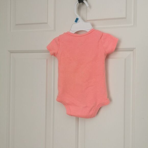 5/$10 Baby starters short sleeve Onesies size 6 m - Picture 4 of 4